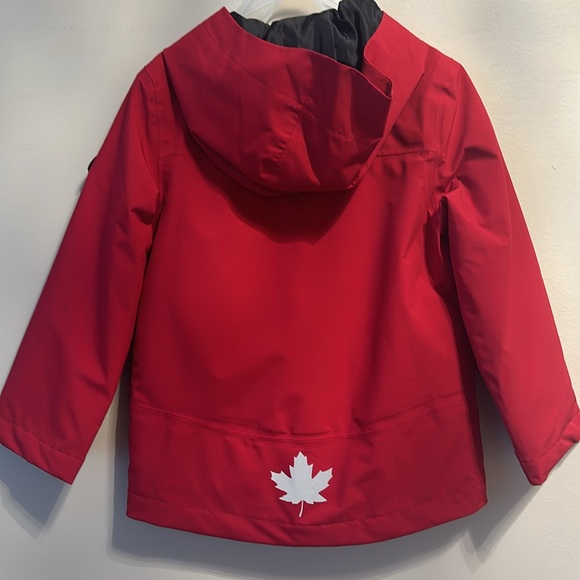 Boys Rain jacket Red brand new with tags - Picture 2 of 4
